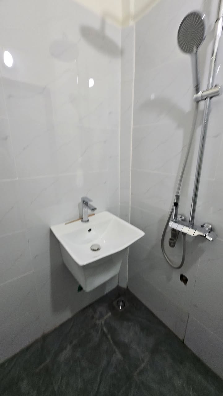 Nhà nguyên căn 2 tầng tại La Nội, Dương Nội, 85m² giá 11 triệu - Chính chủ cho thuê ngay!