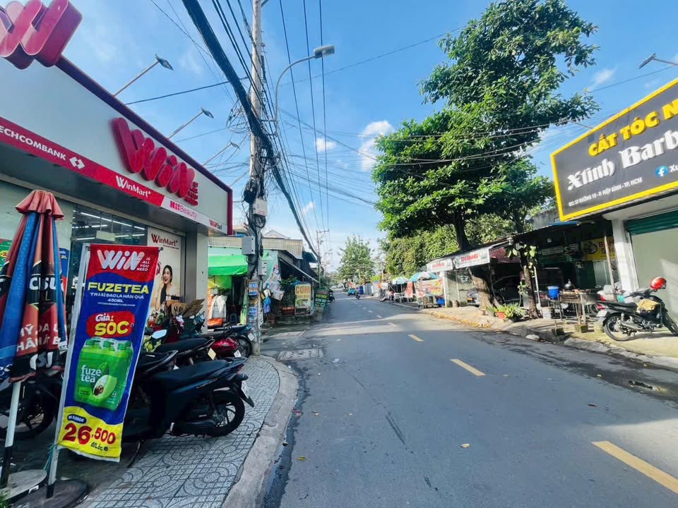 Đất mặt tiền đường Số 18, Hiệp Bình Chánh 97.5m² giá 11.55 tỷ - Vị trí lý tưởng cho kinh doanh!