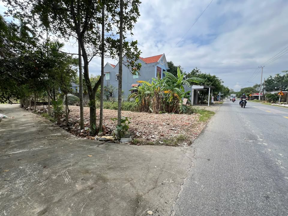 Lô đất mặt tiền Phạm Như Xương, Điện Ngọc 120m² giá 2.75 tỷ - Cơ hội đầu tư tuyệt vời!