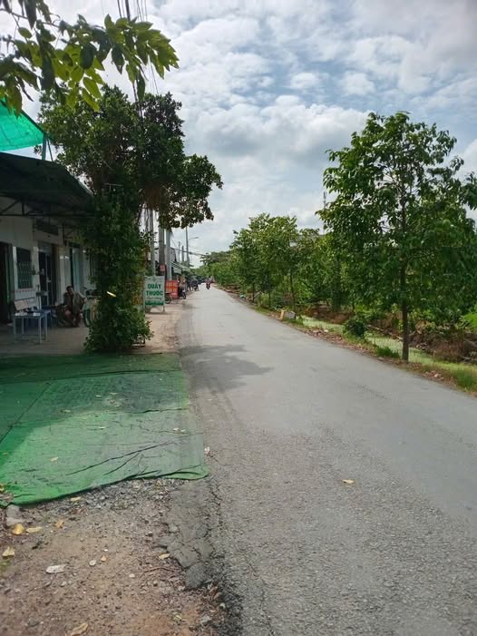 Đất thổ cư 300m² tại Long Giêng, Cần Giuộc giá 7 tỷ - Phù hợp xây dựng nhà vườn!