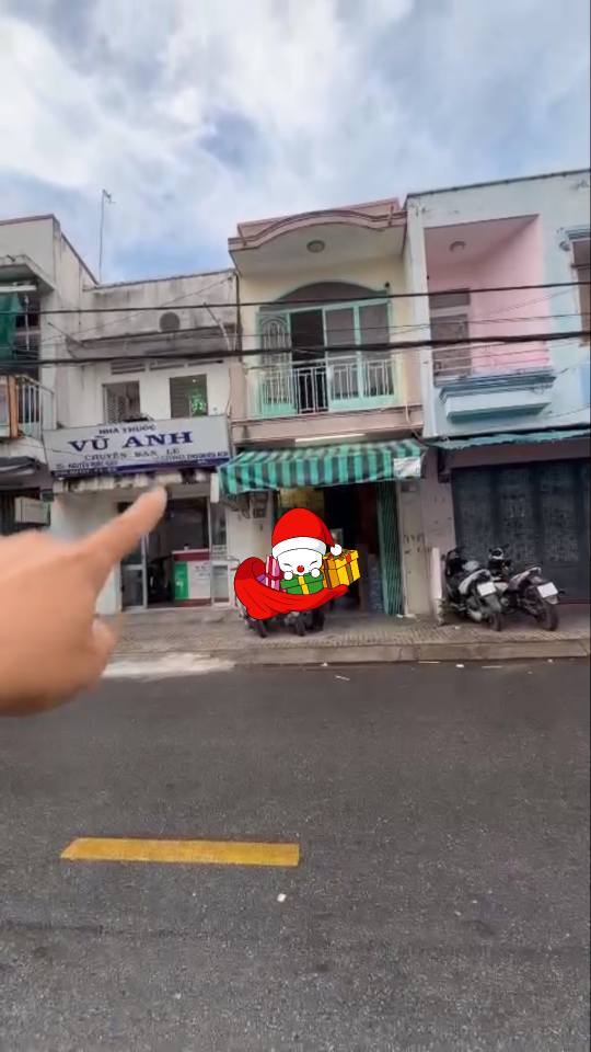 Nhà mặt tiền kinh doanh 2 mặt ở quận 6, diện tích 33m² giá chỉ 3,99 tỷ - Cơ hội đầu tư hấp dẫn!