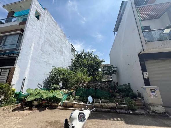 Đất thổ cư Hóa An 70m² giá 2.55 tỷ - Sổ riêng, tiện ích đầy đủ!