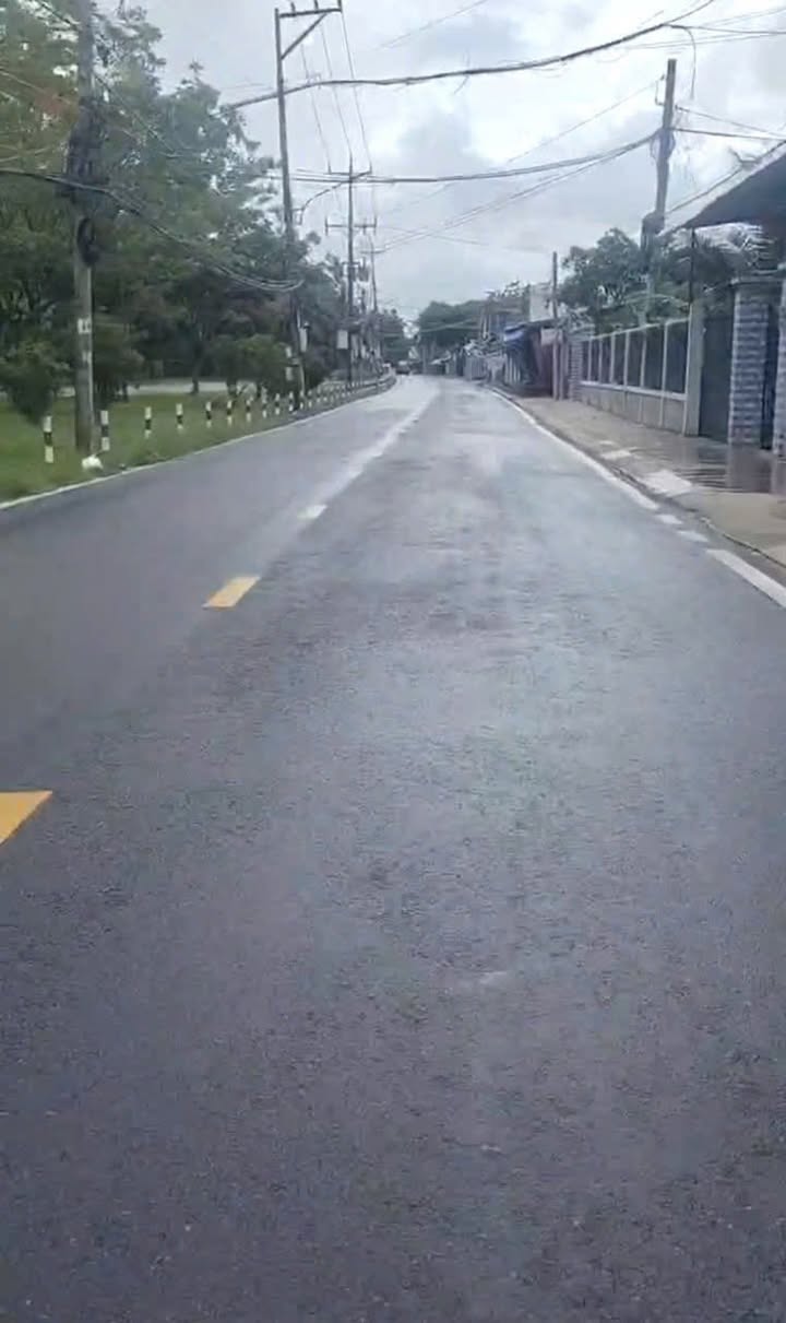 Nhà phố Mỹ Thạnh An, Bến Tre 114m² giá 1 tỷ - Mặt tiền ô tô, gần trung tâm!