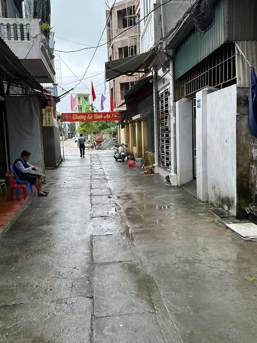 Nhà 1,5 tầng tại ngõ 514 Trần Lãm, Thái Bình 47,6m² giá 2 tỷ - Hướng Đông Nam tài lộc!