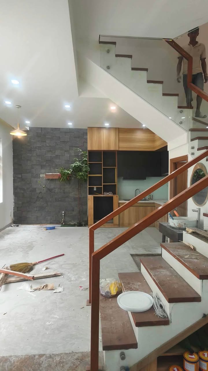 Nhà 2 tầng đường Tô Hiệu, Đà Nẵng 60m² giá 4.95 tỷ - Full nội thất tiện nghi!