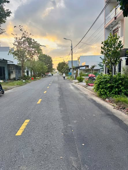 Đất nền 100m² đường Lương Khắc Ninh, Hoà Xuân, Đà Nẵng - Giá chỉ 4.45 tỷ, bớt nhanh!