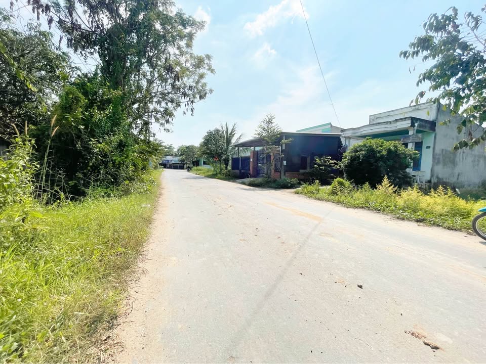 Đất nền đường Bàu Sen, Đức Lập Hạ 228m² giá 1.8 tỷ - Đầu tư sinh lời hiệu quả!