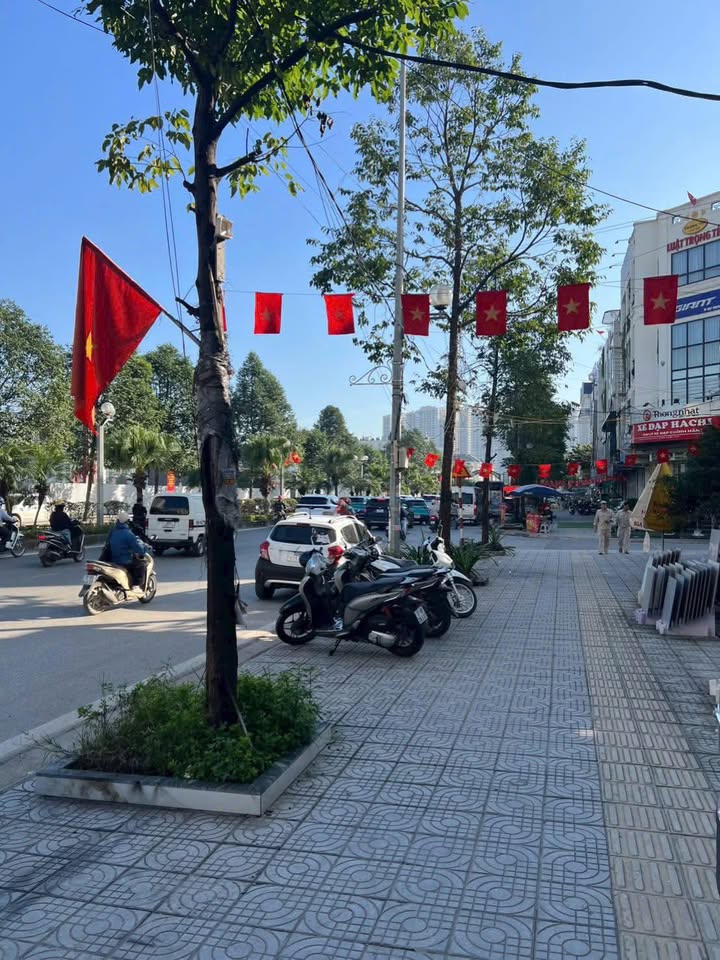 Shophouse mặt đường đôi Nam An Khánh 68m² giá 30 tỷ - Cơ hội đầu tư sinh lời!