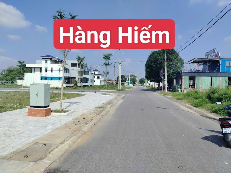 Đất thổ cư 240m² tại phường Quảng Phú - Giá chỉ 2 tỷ - Cơ hội đầu tư tuyệt vời!