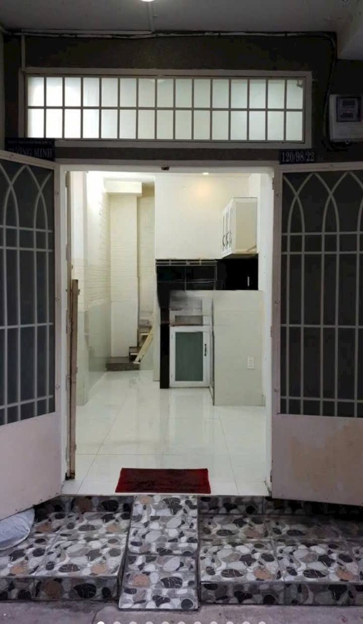 Nhà nguyên căn cho thuê tại Phú Nhuận 13m² giá 7.5 triệu - Thích hợp cho gia đình nhỏ!