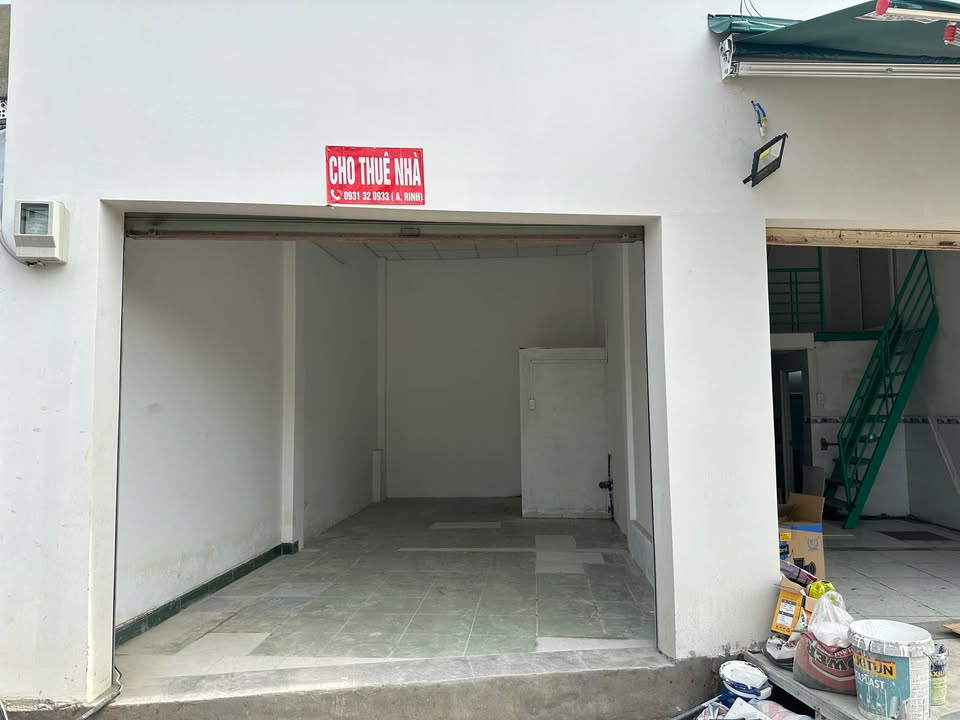 Cho thuê mặt bằng mặt tiền đường Nguyễn Thị Định, Thủ Đức - Giá chỉ 13 triệu/tháng!