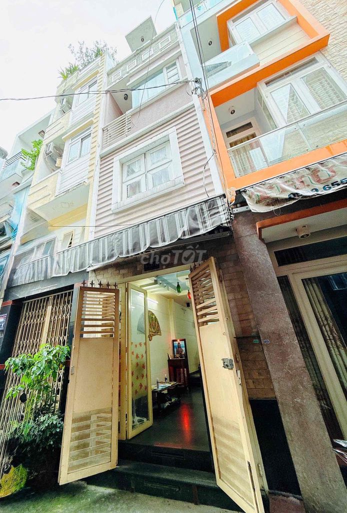 Nhà lô hẻm xe hơi Hưng Phú P.10 Q8 36.4m² giá 6.18 tỷ - Sổ hồng chính chủ, công chứng nhanh!