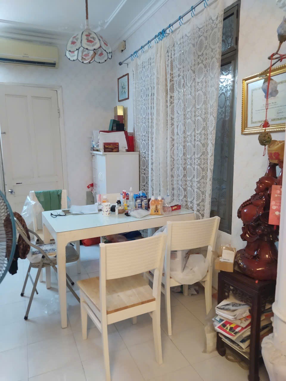 Căn hộ tập thể tầng 1 Nghĩa Tân 80m² giá 5.5 tỷ - Vị trí đẹp, an ninh tốt!