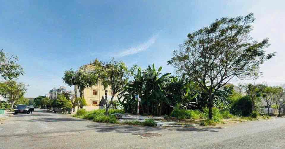 Đất nền góc 2 mặt tiền view sông 313.4m² giá 63 tỷ - Cơ hội đầu tư tuyệt vời!