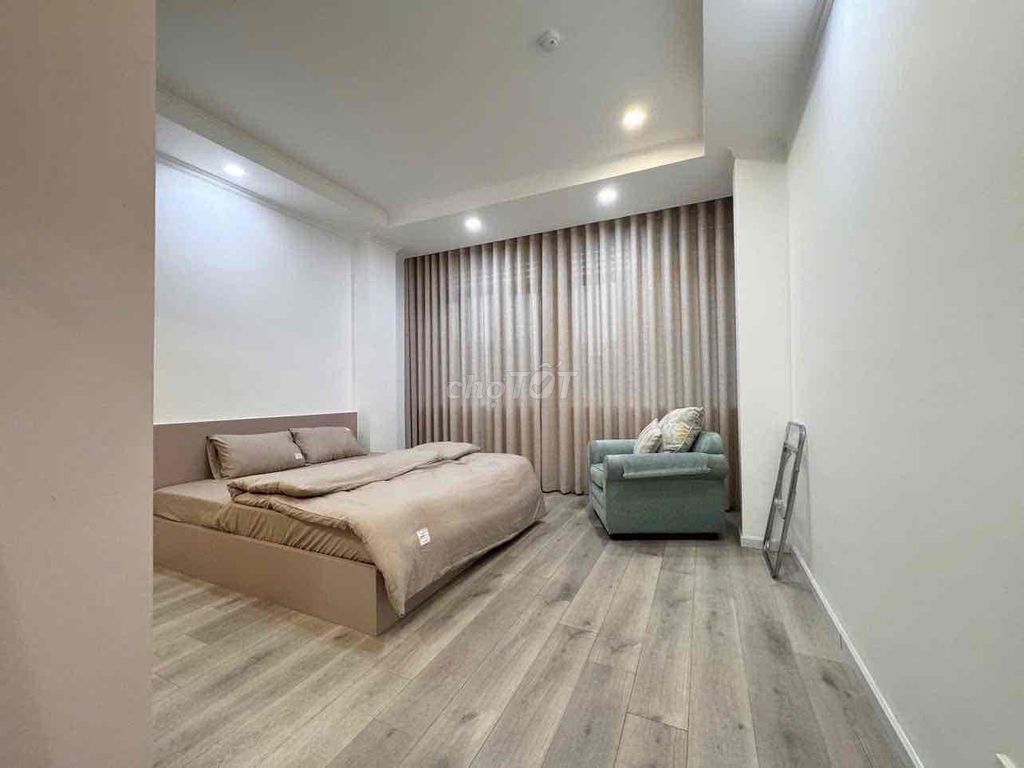 Căn hộ 1PN 50m² quận Bình Thạnh giá 10 triệu - Nội thất cao cấp, cửa sổ lớn