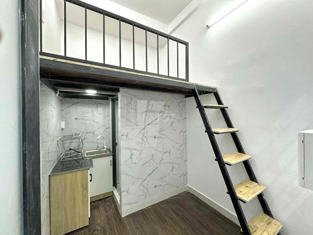 Phòng gác cho thuê Bạch Đằng, Tân Bình 15m² chỉ 3.1 triệu - Ngay cạnh công viên Gia Định!