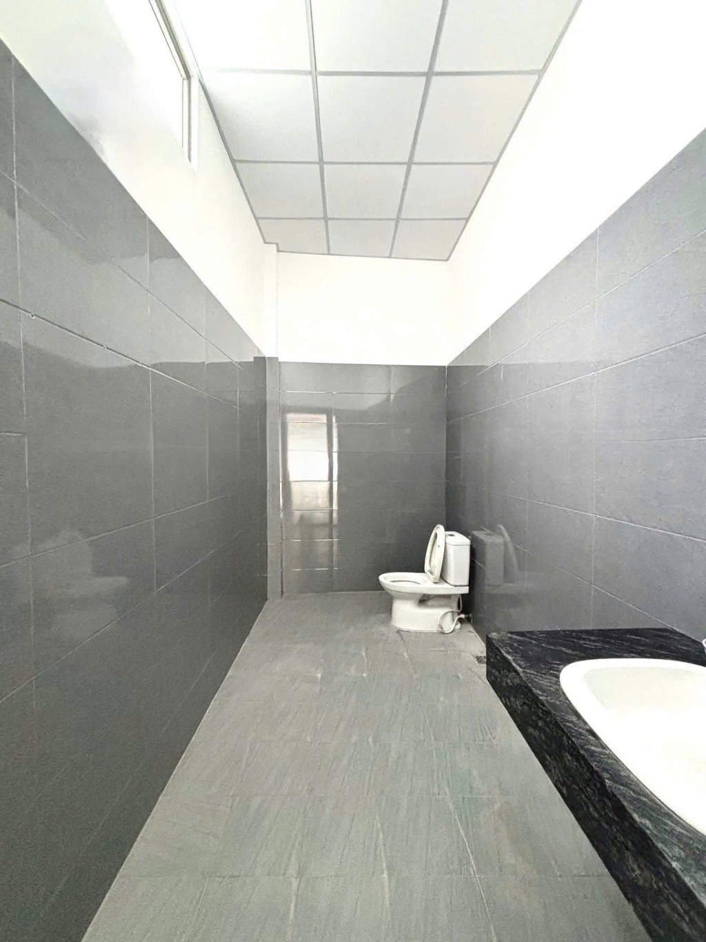 Cho thuê nhà mặt tiền đường 30/4 Quận Ninh Kiều 176m² - Vị trí kinh doanh đắc địa!