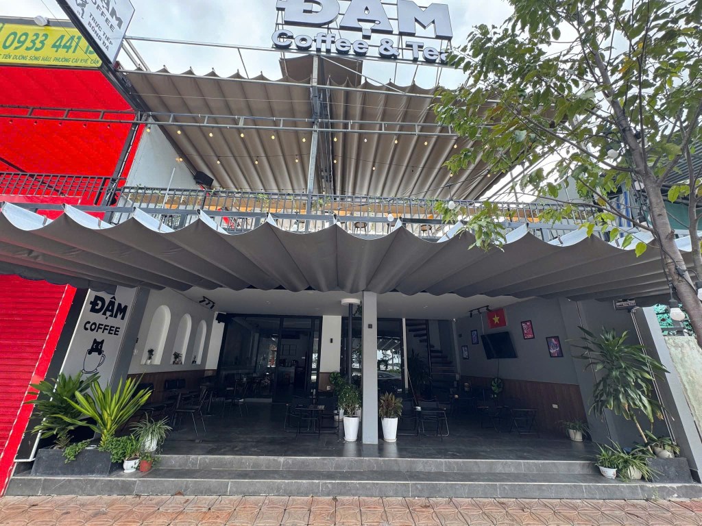 Nhà mặt tiền công viên Sông Hậu, Cái Khế, 440m² giá 30 triệu - Kinh doanh ngay!