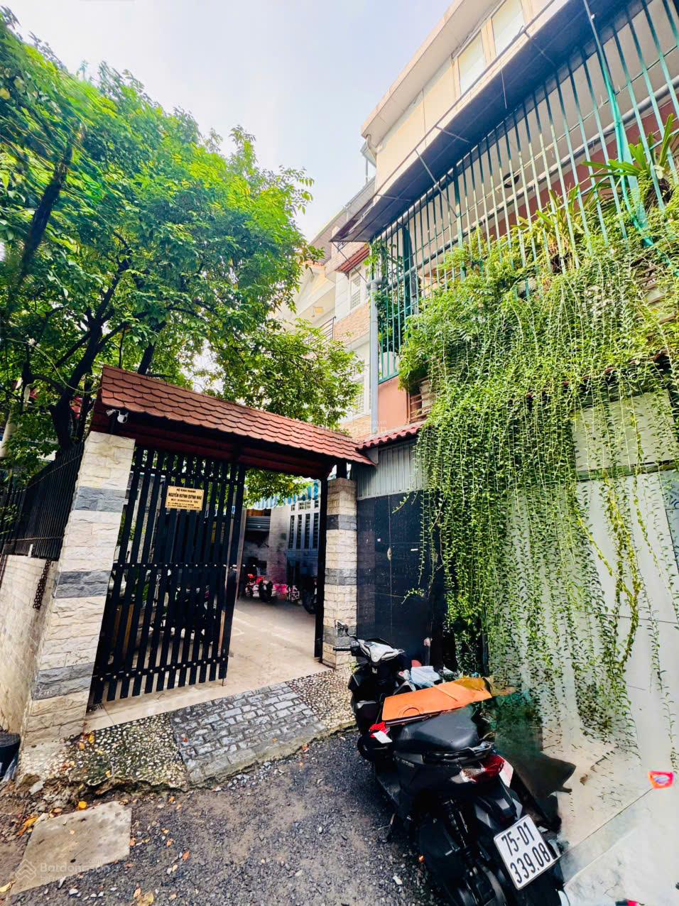 Nhà 3 tầng kiên cố tại Tân Bình 101m² giá 17,5 tỷ - Dòng tiền 30 triệu/tháng!