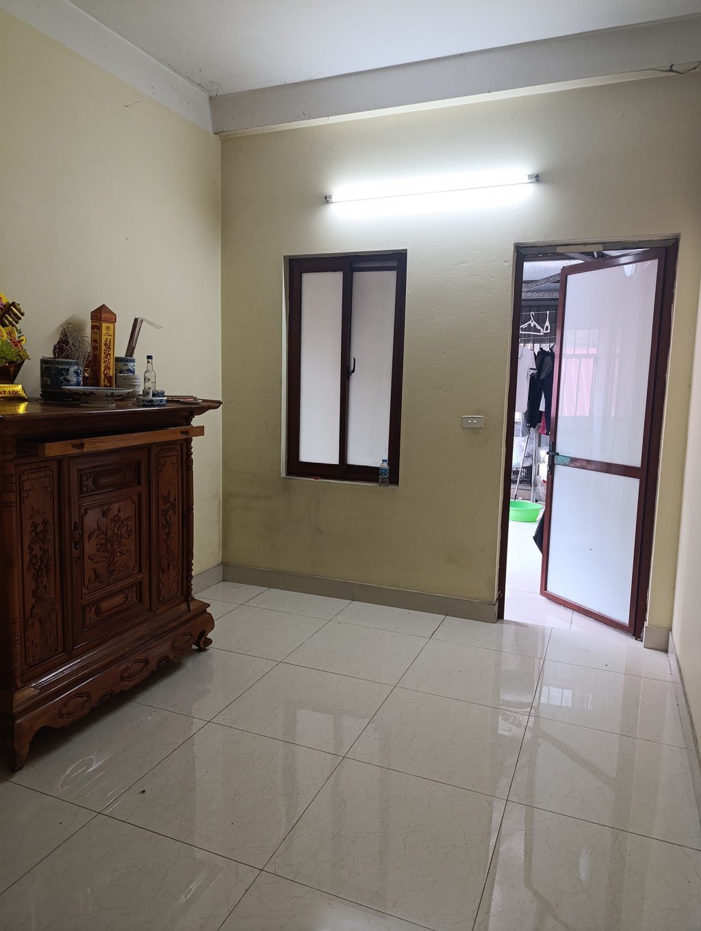 Nhà phố Lê Văn Hiến 37m² giá 9.5 tỷ - Ô tô tránh, kinh doanh sầm uất!