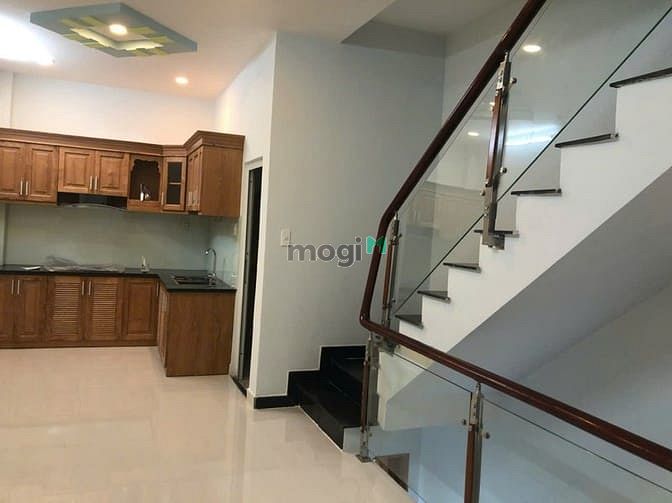 Nhà hẻm 5m Hương Lộ 2, 48m², 2 lầu - Giá chỉ 5.8 tỷ!