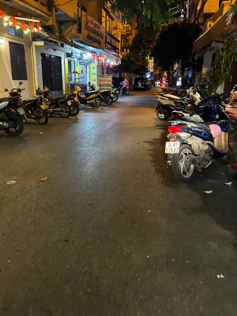 Bán nhà phân lô VIP phố Quan Nhân 39m² giá 17.5 tỷ - Ô tô tránh 2 mặt thoáng