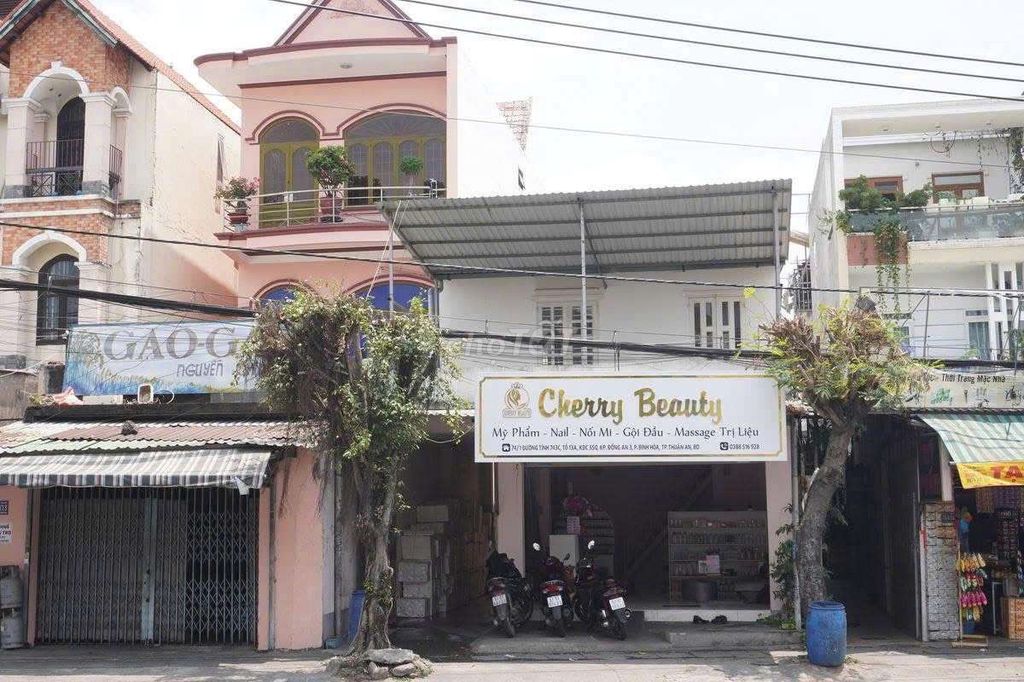 Nhà mặt tiền kinh doanh ĐT743C, phường Bình Hòa, 210m² giá 9.95 tỷ - Tiềm năng sinh lời cao!