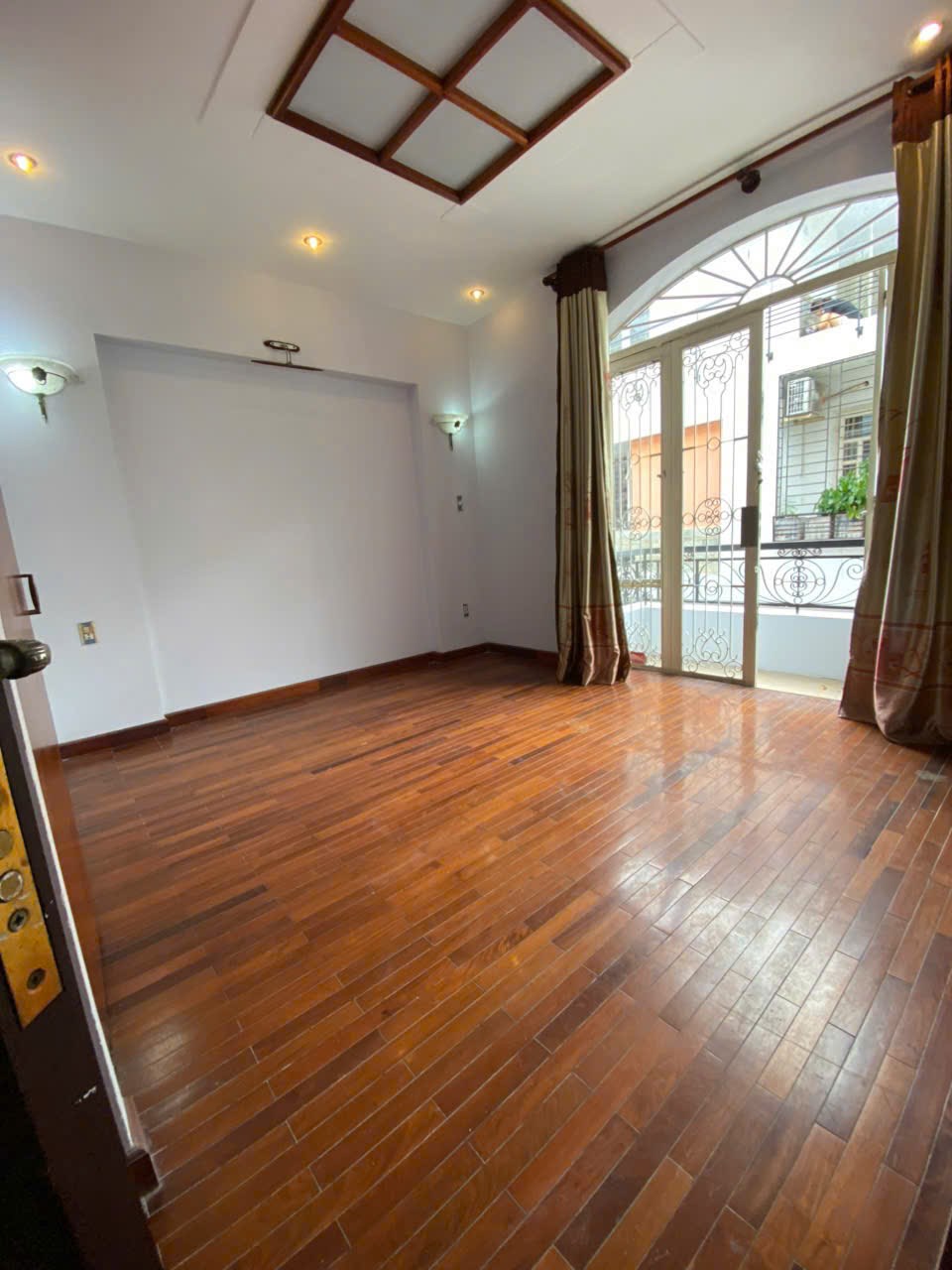 Nhà đẹp tại Bình Trưng Đông, Thủ Đức 140m² giá chỉ 16 tỷ - Đầu tư sinh lời!