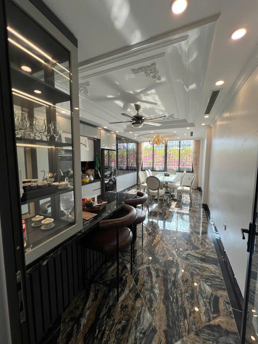 Nhà mặt phố Chợ Khâm Thiên 101m² giá 25 tỷ - Đầu tư sinh lời ngay!