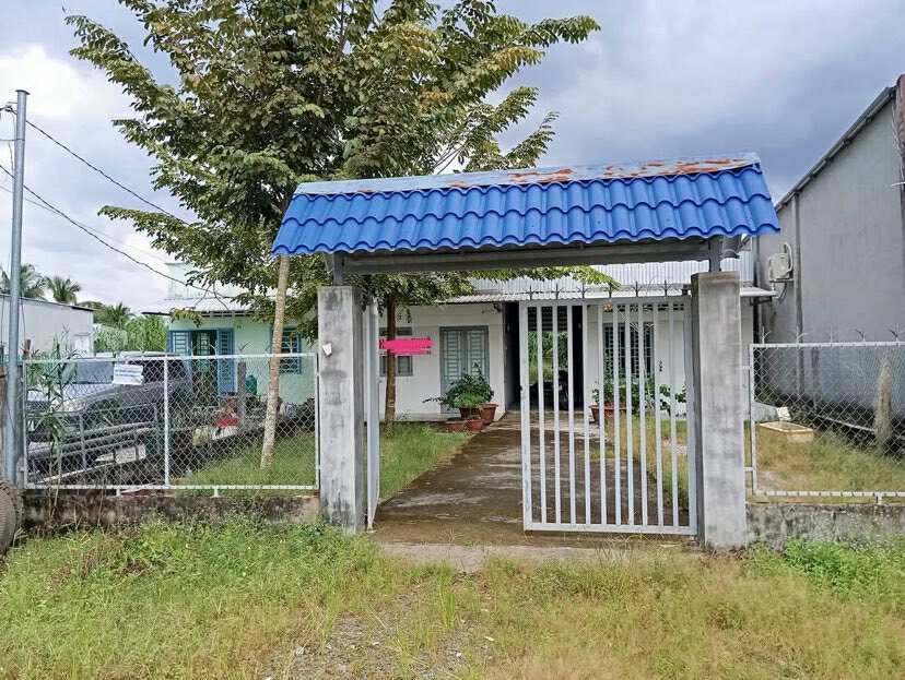 Nhà cho thuê mặt tiền đường Nguyễn Văn Quy, Cái Răng 450m² giá 6 triệu - Sân vườn rộng rãi!