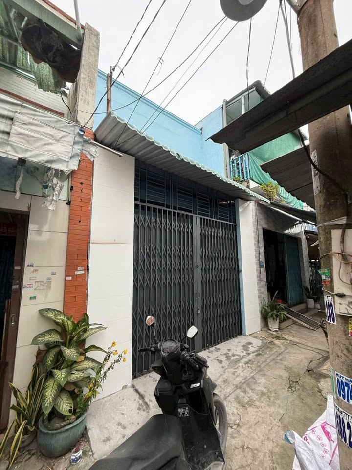 Nhà thuê hẻm 95 Lê Tấn Bê, An Lạc, Bình Tân 48m² giá 6 triệu - Thích hợp gia đình nhỏ!