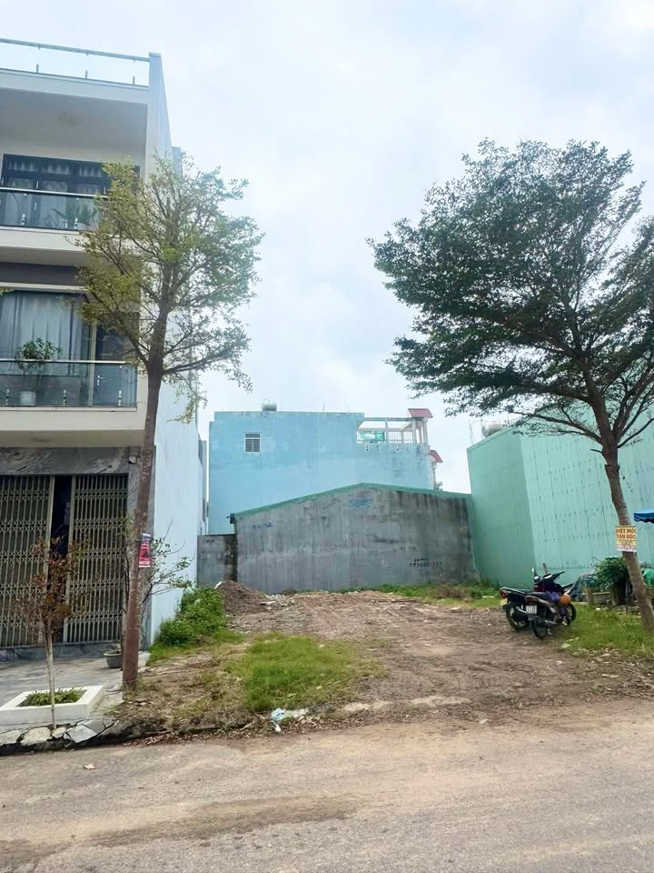 Đất nền mặt tiền đường Trần Văn Dũng, Quy Nhơn 80m² giá 3 tỷ - Cơ hội đầu tư hấp dẫn!