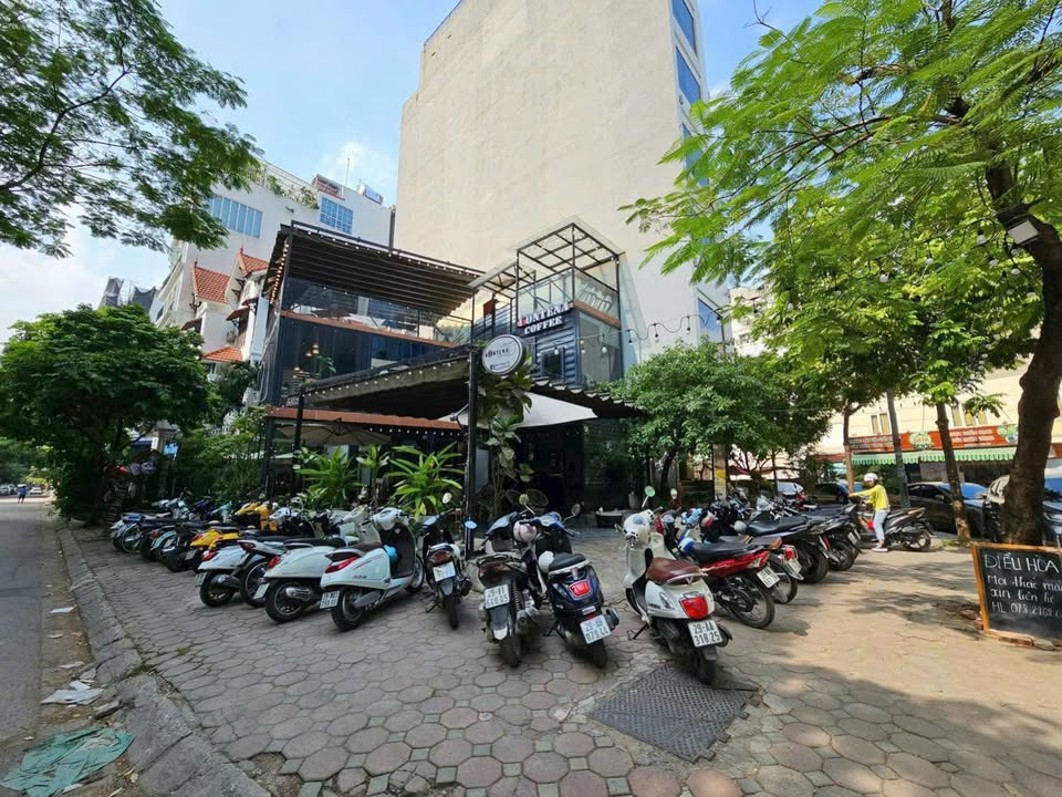 Văn phòng cho thuê lô góc Trung Kính, Cầu Giấy 150m² giá 45 triệu - Vào ngay không cần chờ!