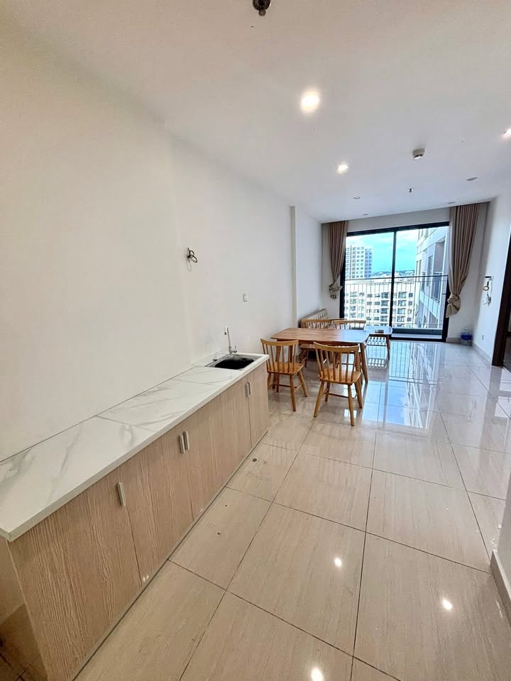 Căn hộ Vinhomes Grand Park Q9 2PN giá 7 triệu - Full nội thất gỗ sang trọng!