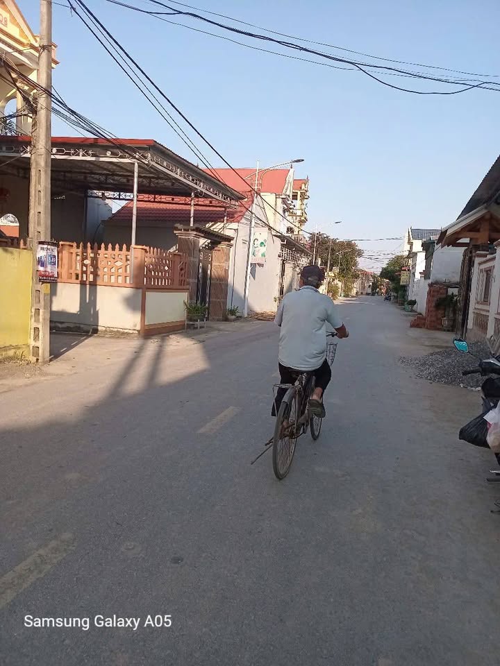 Đất Định Tăng Yên Định 93m² giá 900 triệu - Vị trí siêu đẹp, chính chủ bán!