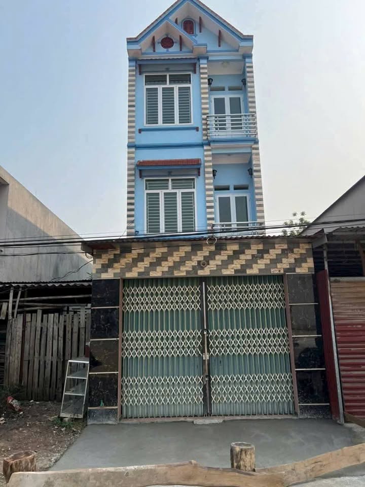 Nhà 3 tầng mới tại Thắng, Hiệp Hòa 90m² giá chỉ 2-3 tỷ - Sẵn sàng vào ở!