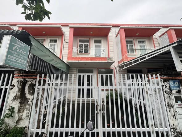 Nhà phố Trần Bạch Đằng, Rạch Giá 90m² giá 2 tỷ - Đầu tư sinh lời ngay!