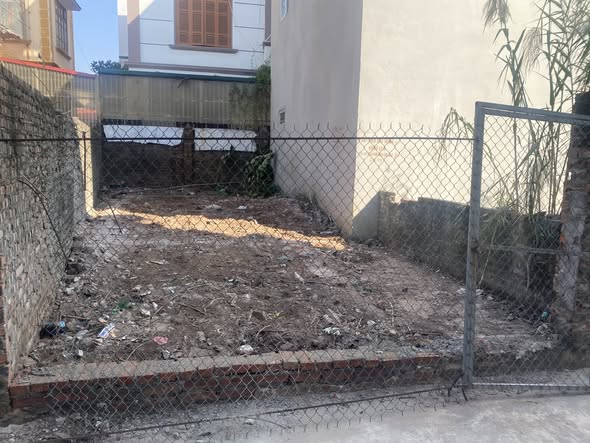 Đất Phú Minh, Minh Khai, Bắc Từ Liêm 43m² giá 7 tỷ - Sổ đỏ chính chủ, ô tô vào tận nơi!