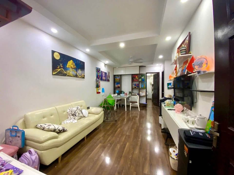 Căn hộ CT3 Yên Nghĩa Hà Đông 63m² giá 4 tỷ - Nội thất đầy đủ, tiện nghi!