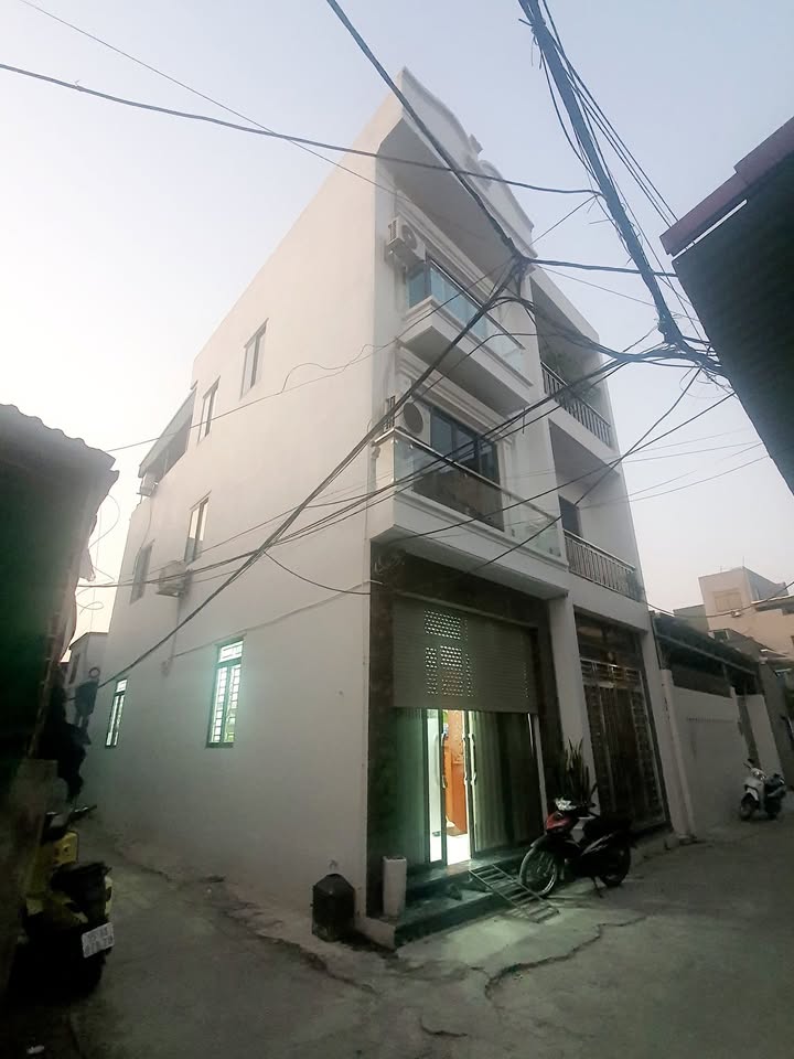 Nhà 3 tầng mặt ngõ phố Cẩm Thượng, Hải Dương 50m² chỉ 2 tỷ - Cực kỳ hấp dẫn!