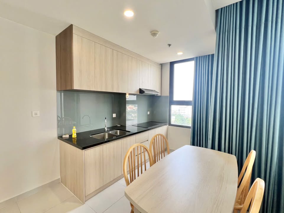 Căn hộ The Emerald Golf View Thuận An 78m² giá 8 triệu - View sân golf tuyệt đẹp!