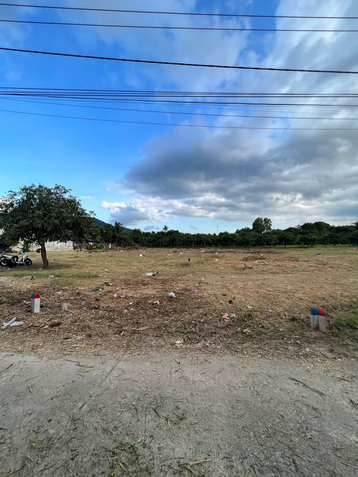 Đất nền Suối Tân 200m² giá 1.58 tỷ - Đầu tư sinh lời cao!