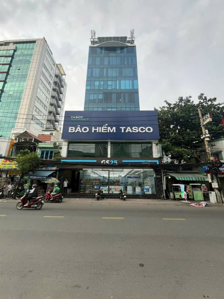 Tòa nhà FrontHouse 456 Cách Mạng Tháng 8, Quận 3 - 1.750m² sàn - Đầu tư sinh lời ngay!