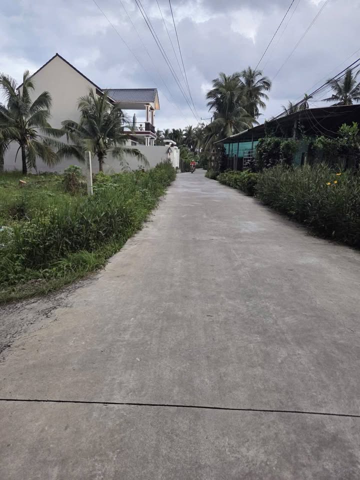 Đất 2 mặt tiền đường Cột Cờ, Mỹ Tho 138.5m² giá 1.2 tỷ - Vị trí đầu tư lý tưởng!