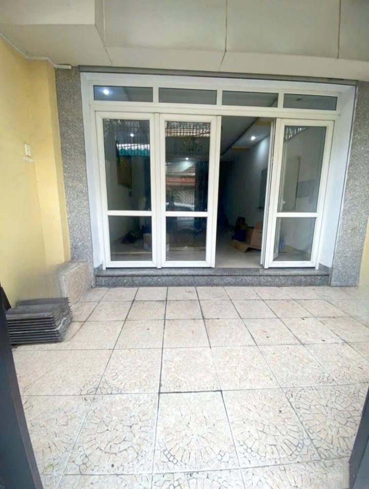 Nhà mặt tiền Hát Giang, Tân Bình 120m² - Thích hợp văn phòng, kinh doanh!