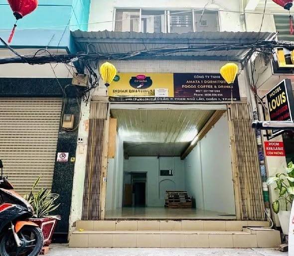 Nhà nguyên căn đường Phạm Ngũ Lão, Q.1, 56m² giá 30 triệu - Kinh doanh đa ngành nghề