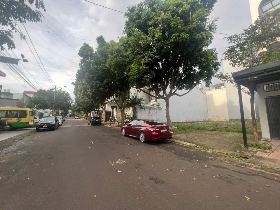 3 Lô Liền Kề Mặt Tiền Đường Kpa Nguyễn, 360m² Giá 28.6 tỷ - Đầu Tư Sinh Lời Ngay!