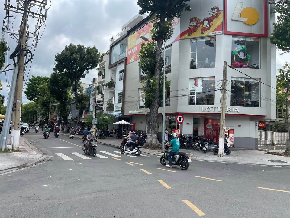 Nhà lầu mặt tiền Ngô Quyền, Mỹ Tho 31m² giá 10 triệu - Vị trí đắc địa kinh doanh