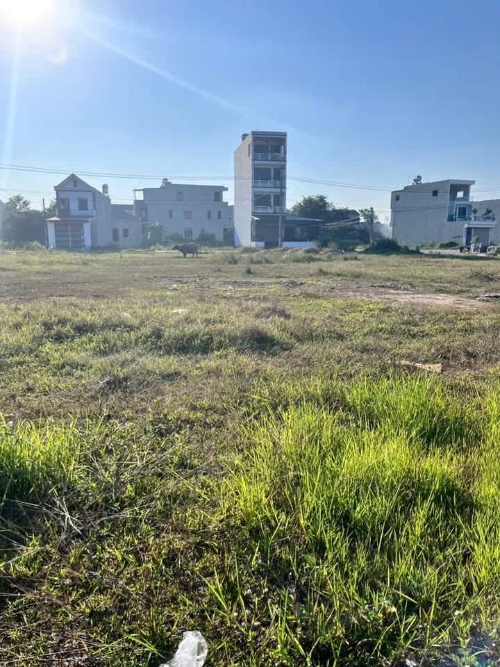 Đất nền Khu đấu giá Hà Chàng - Xã Việt Tiến 100m² giá 2.2 tỷ - Đầu tư sinh lời ngay!