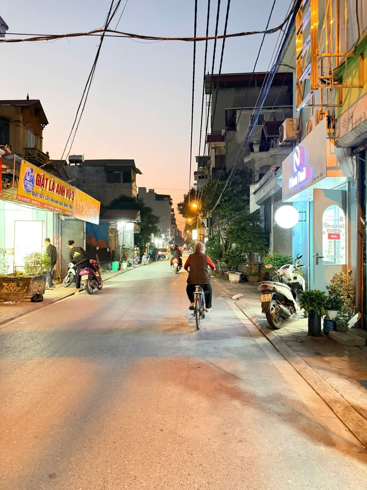 Nhà 2 tầng mặt đường Cửu Việt 47m² giá thỏa thuận - Đầu tư sinh lời cao!